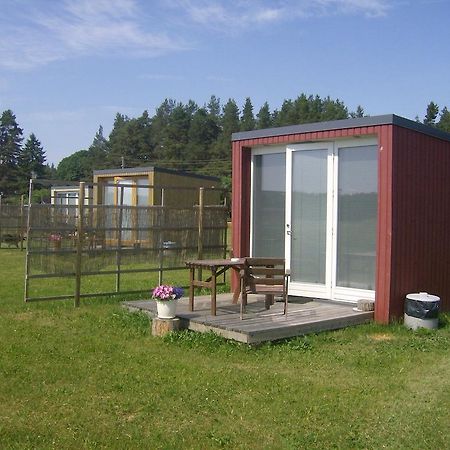 Kiige Holiday Park Hotel Linnamäe Kamer foto
